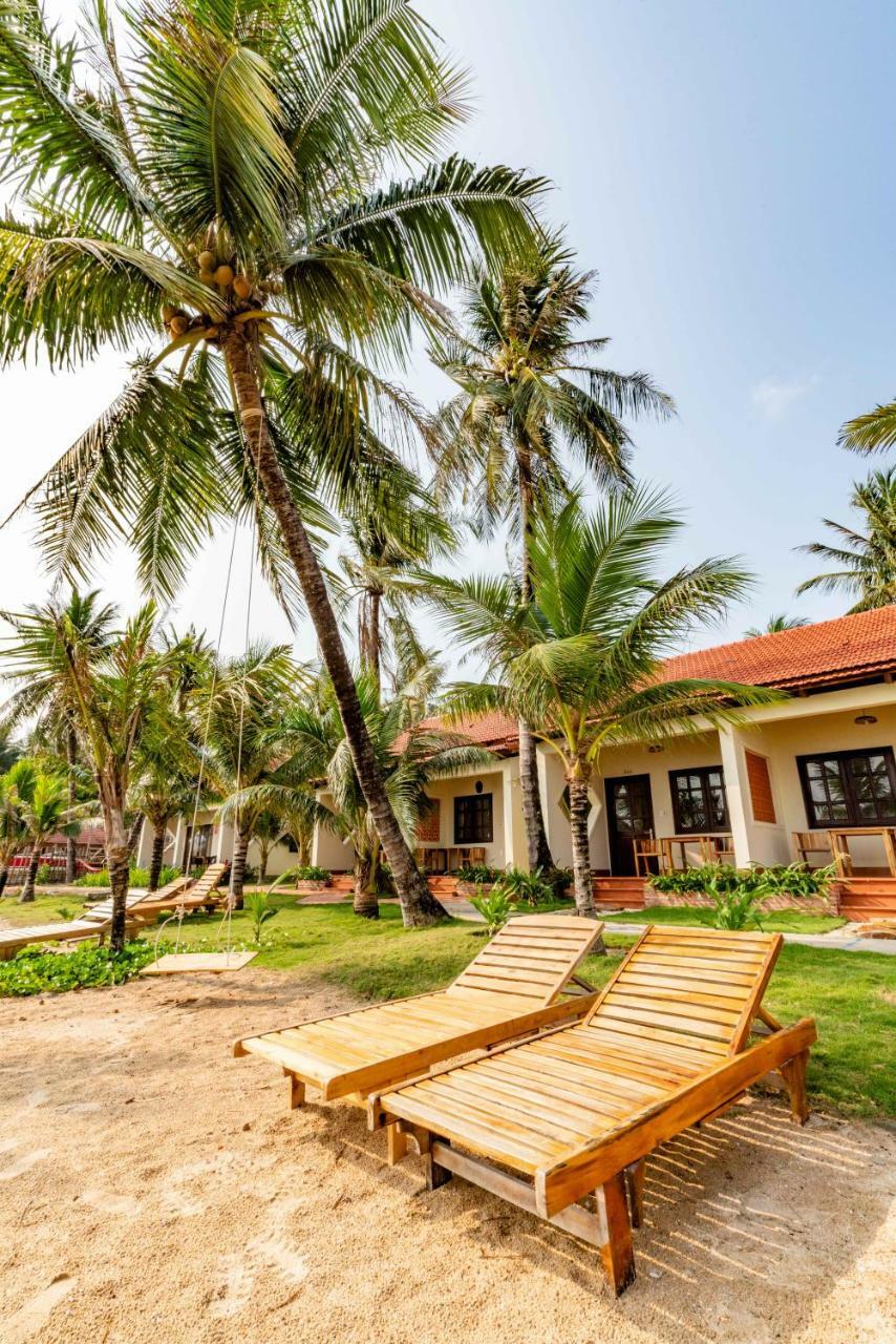 Hotel Hula Hula Beachfront Phú Quốc Exterior foto