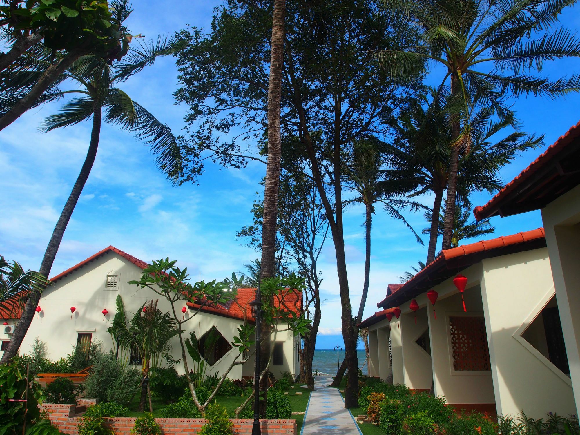 Hotel Hula Hula Beachfront Phú Quốc Exterior foto